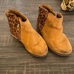 Cat & Jack brand Toddler girl boots size 8